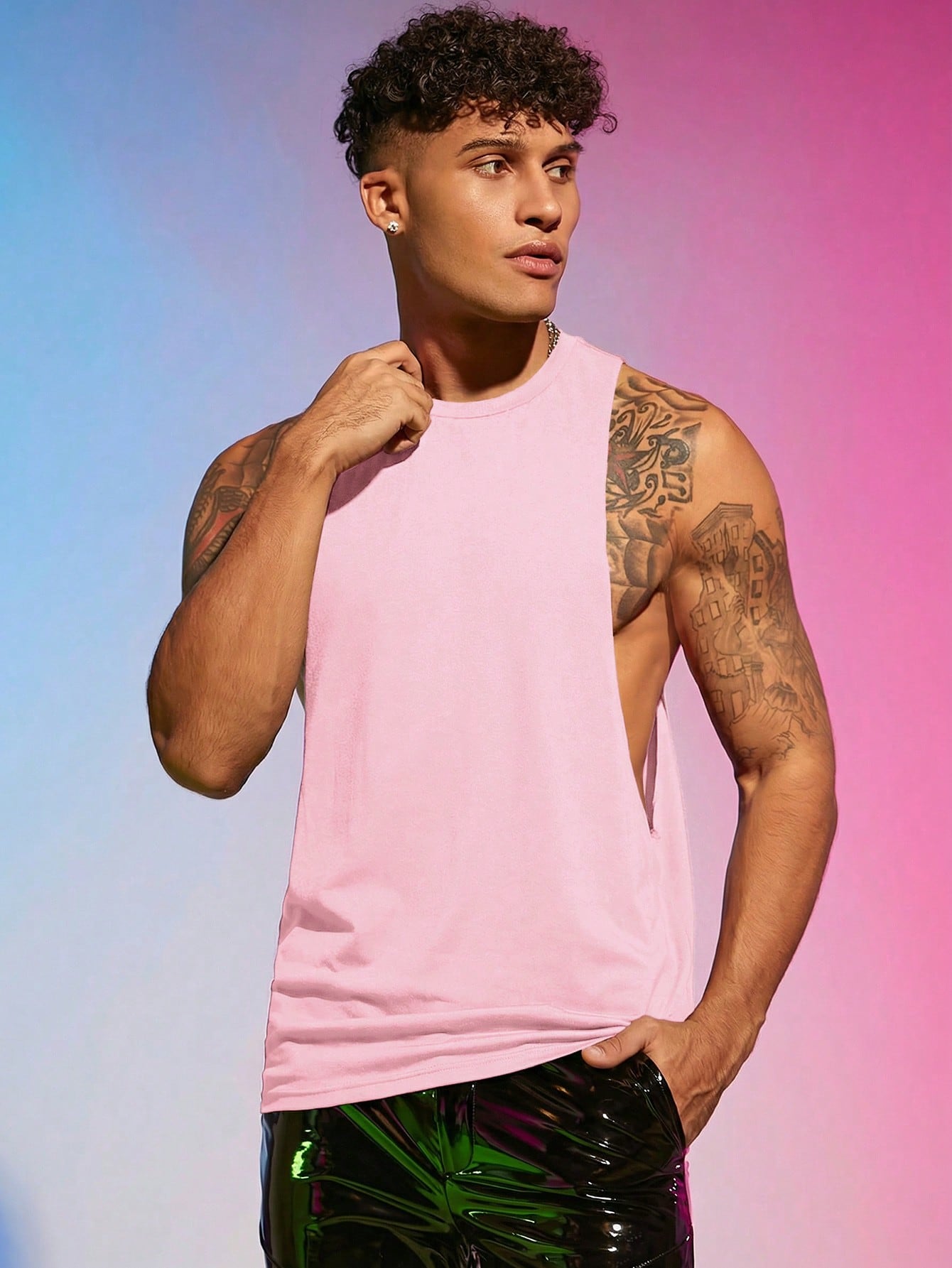 Men Solid Sleeveless Plain Tank Top