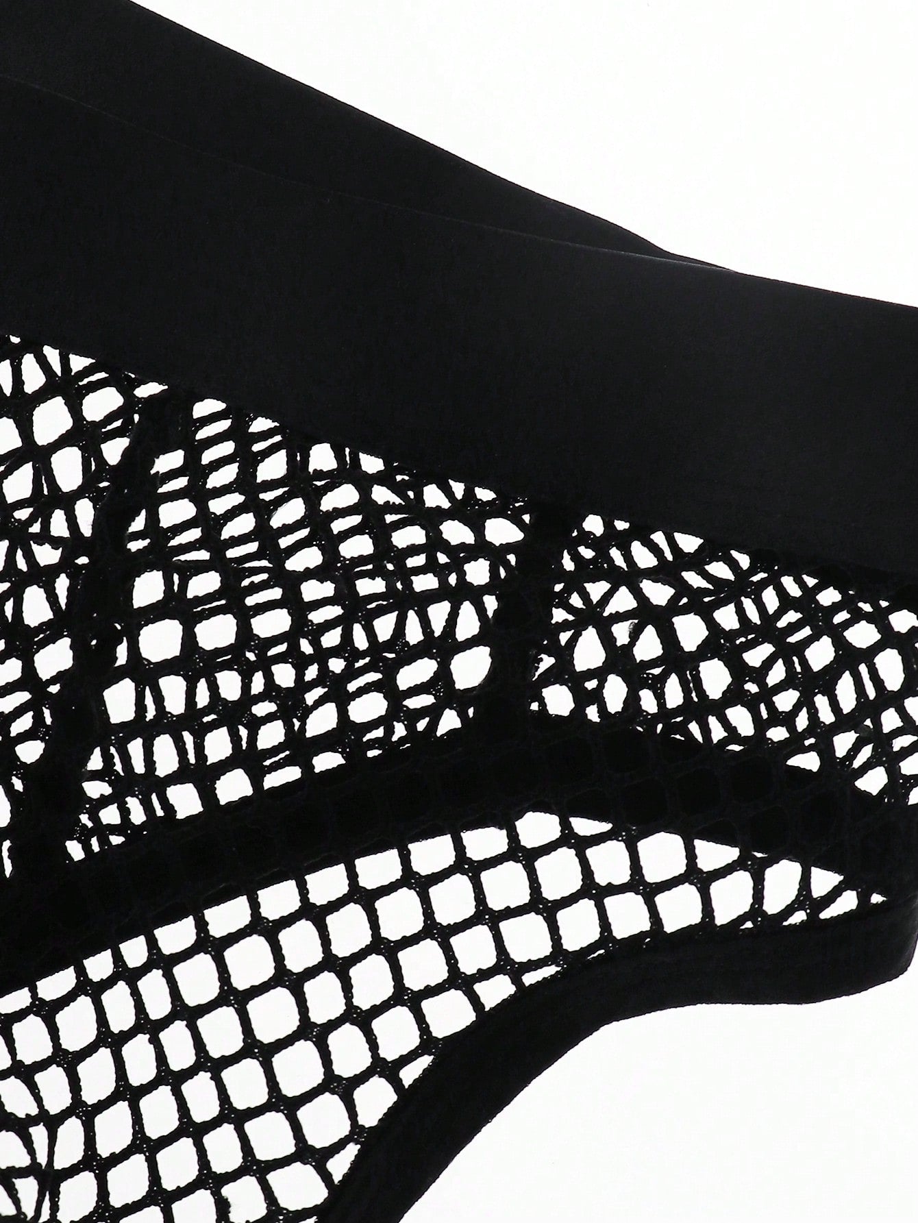 Men’s Mesh Shorts With Cutout Detail And Support Style