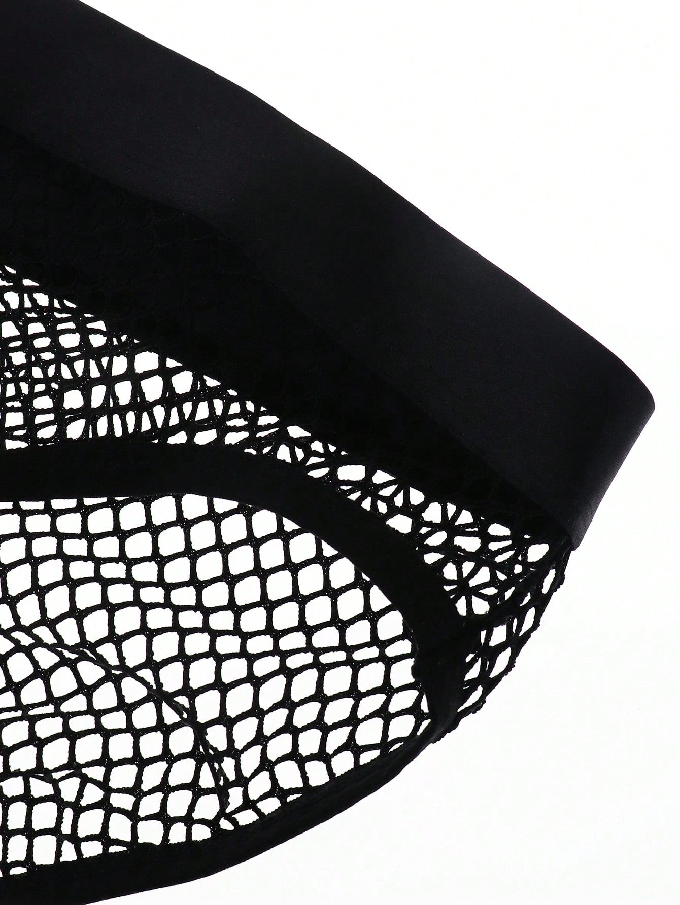 Men’s Mesh Shorts With Cutout Detail And Support Style