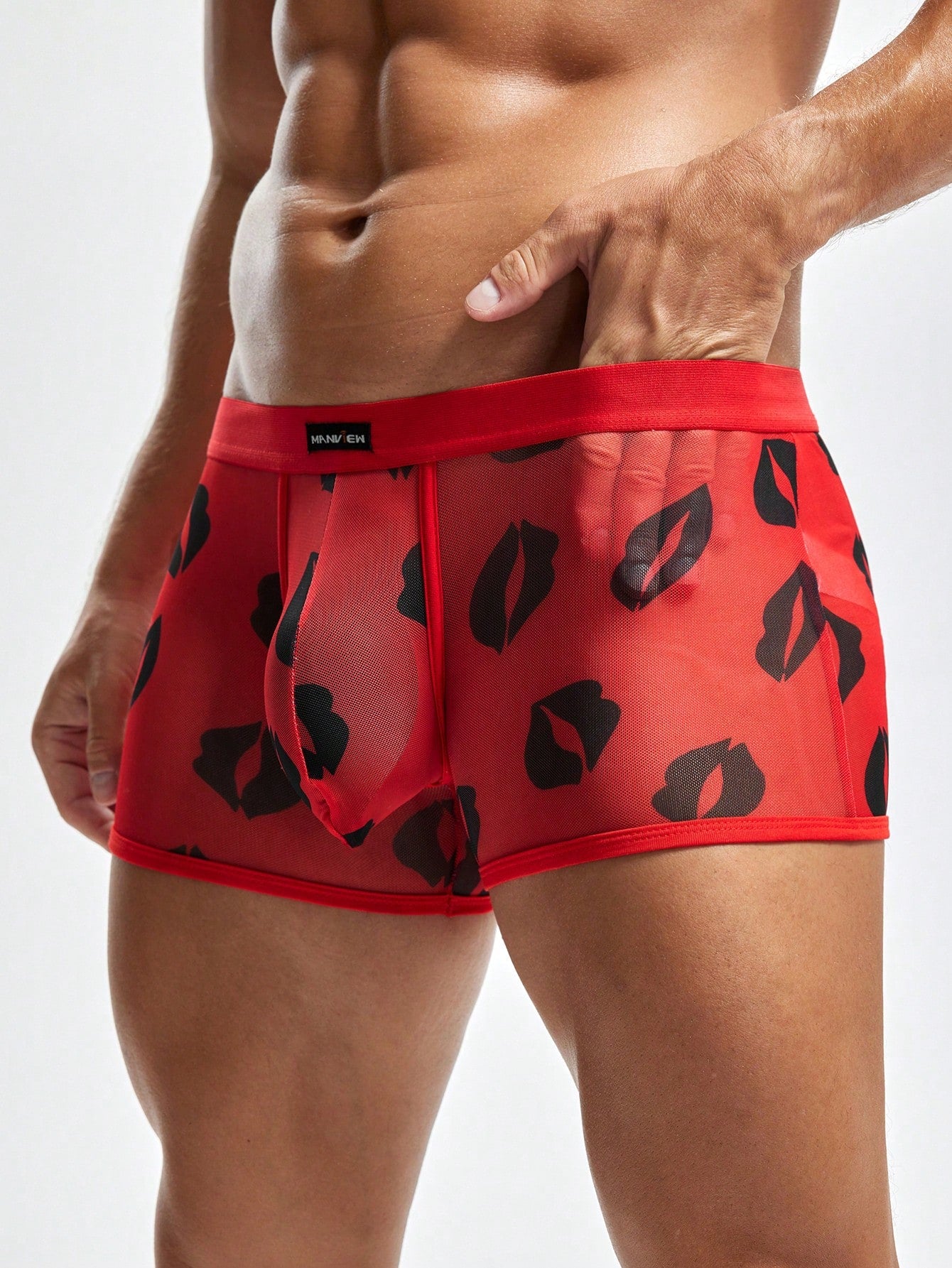 Men’s Casual Shorts With Lip Print Jacquard Waist Detail