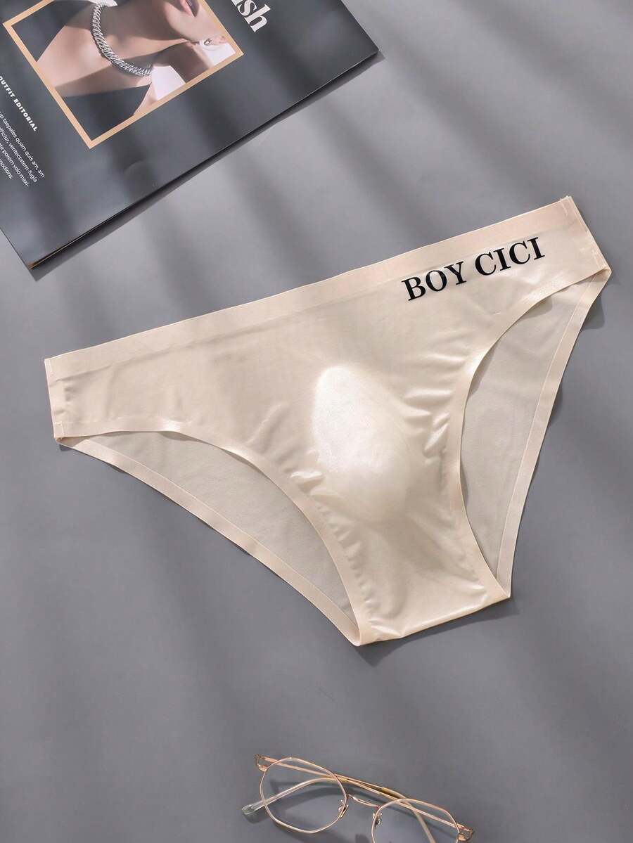 Pack of 5 men's low rise triangle briefs in sporty multicolor plain design made from lightweight stretch fabric.