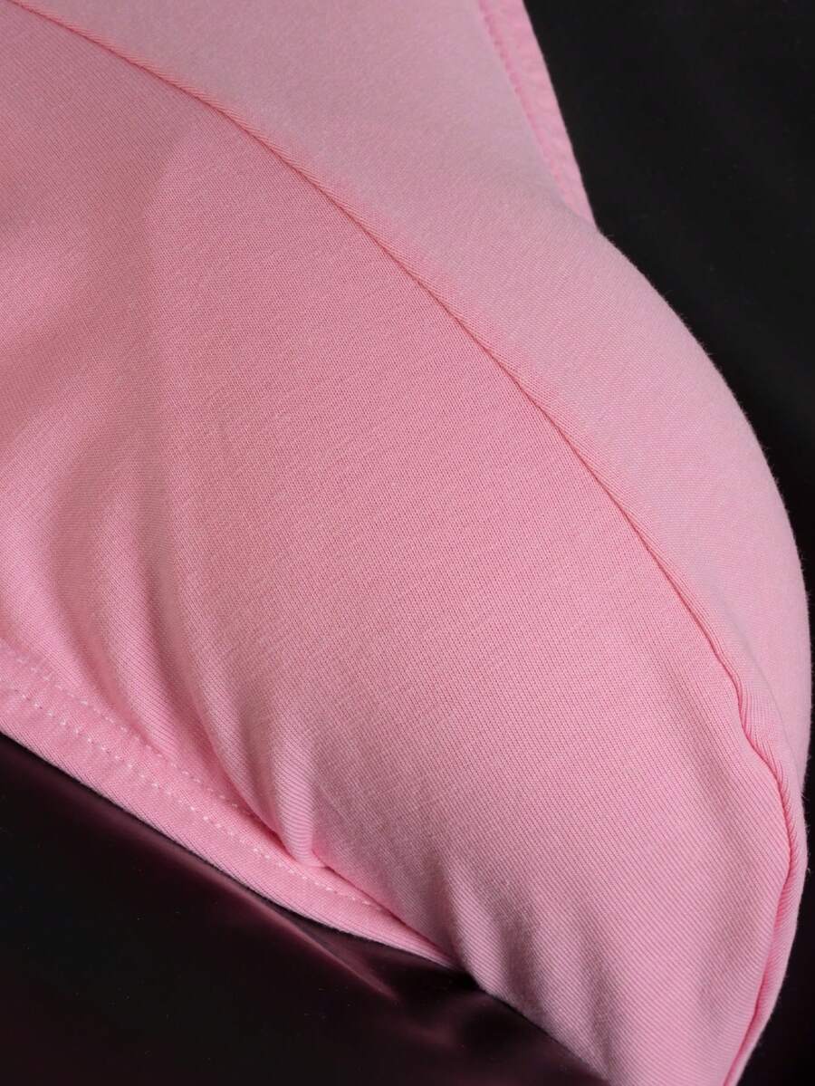 Pink men's low-rise cotton triangle briefs featuring sporty cut and decorative fake pockets.