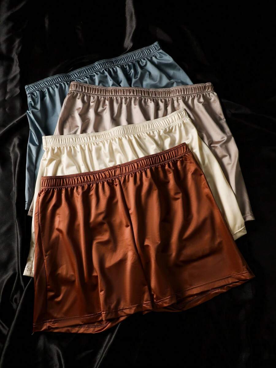 4-pack of plain men's silk stretch mid-rise underwear in soft knitted fabric