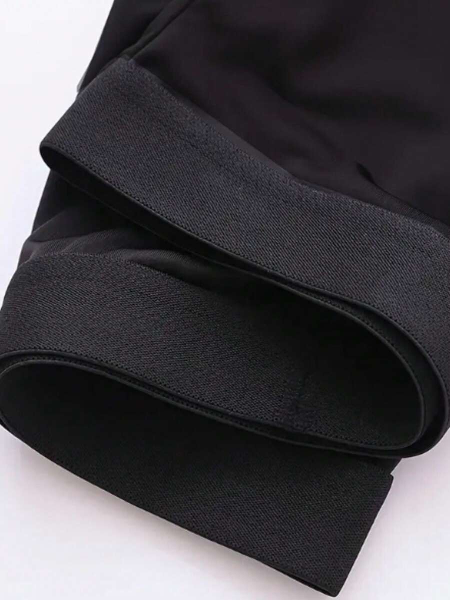 A 4-pack set of men's sporty underwear trunks in multicolor featuring a plain pattern and mid-rise fit.