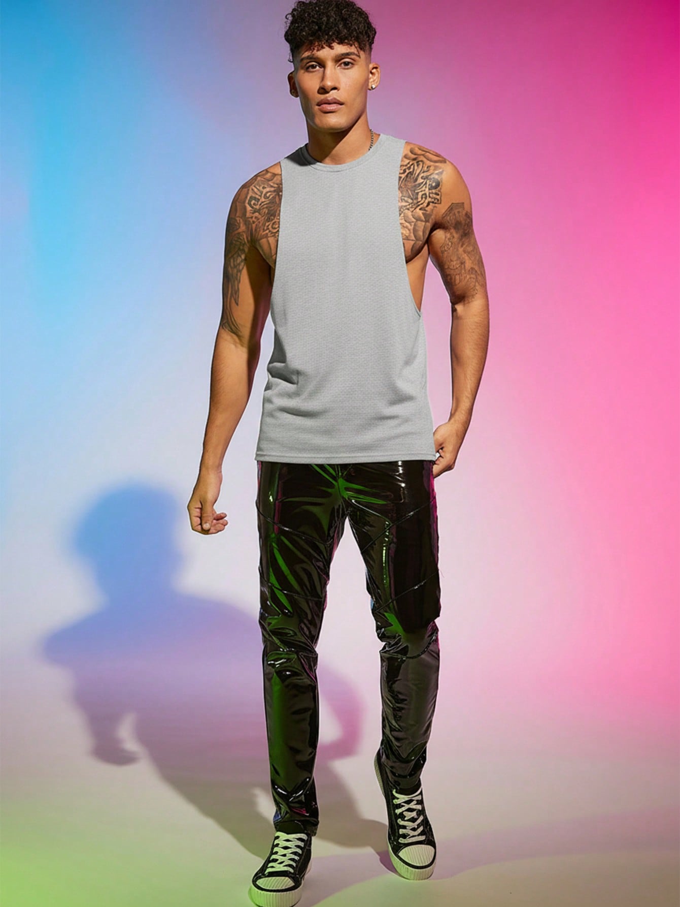 Men Solid Sleeveless Plain Tank Top