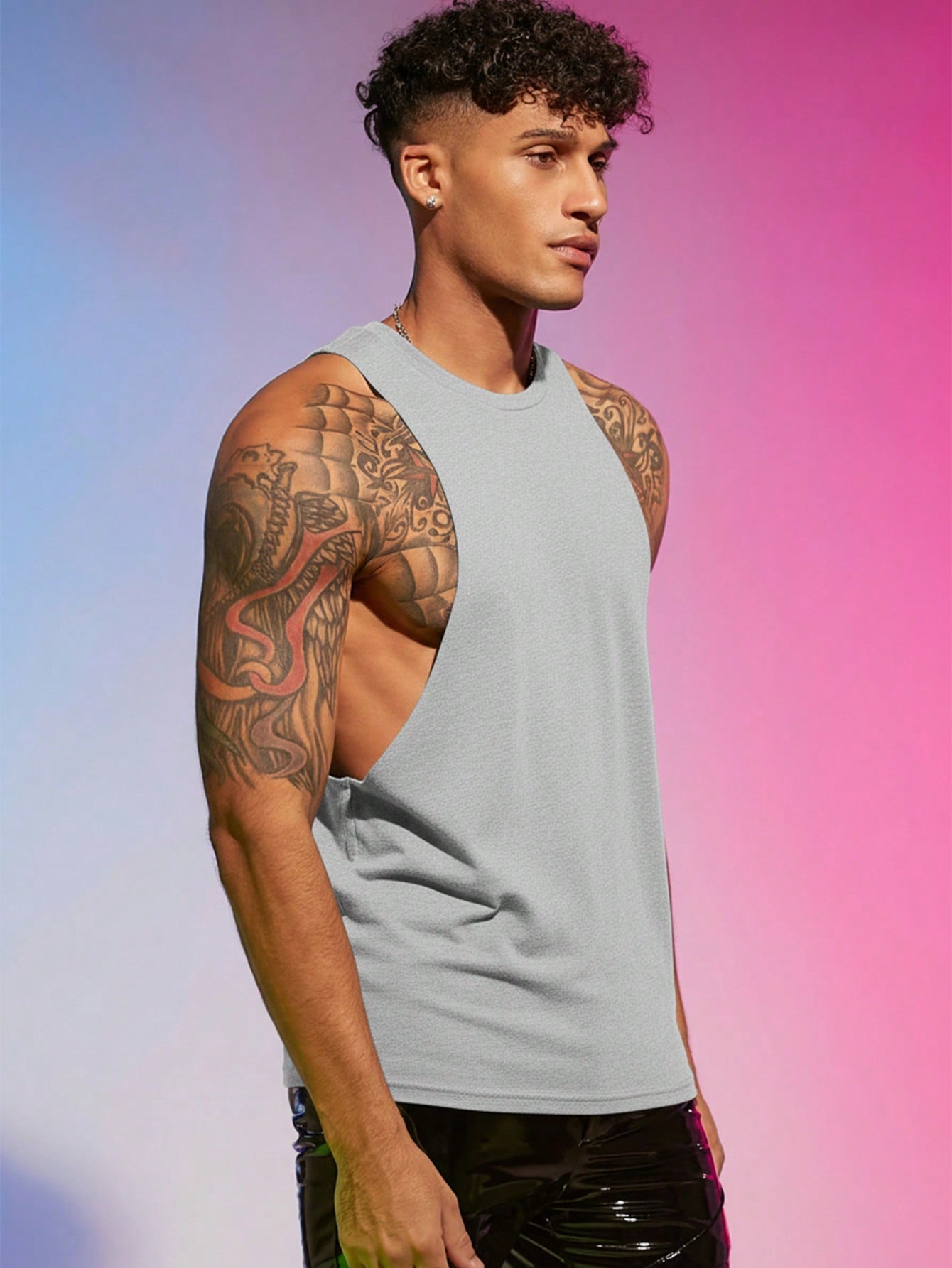 Men Solid Sleeveless Plain Tank Top