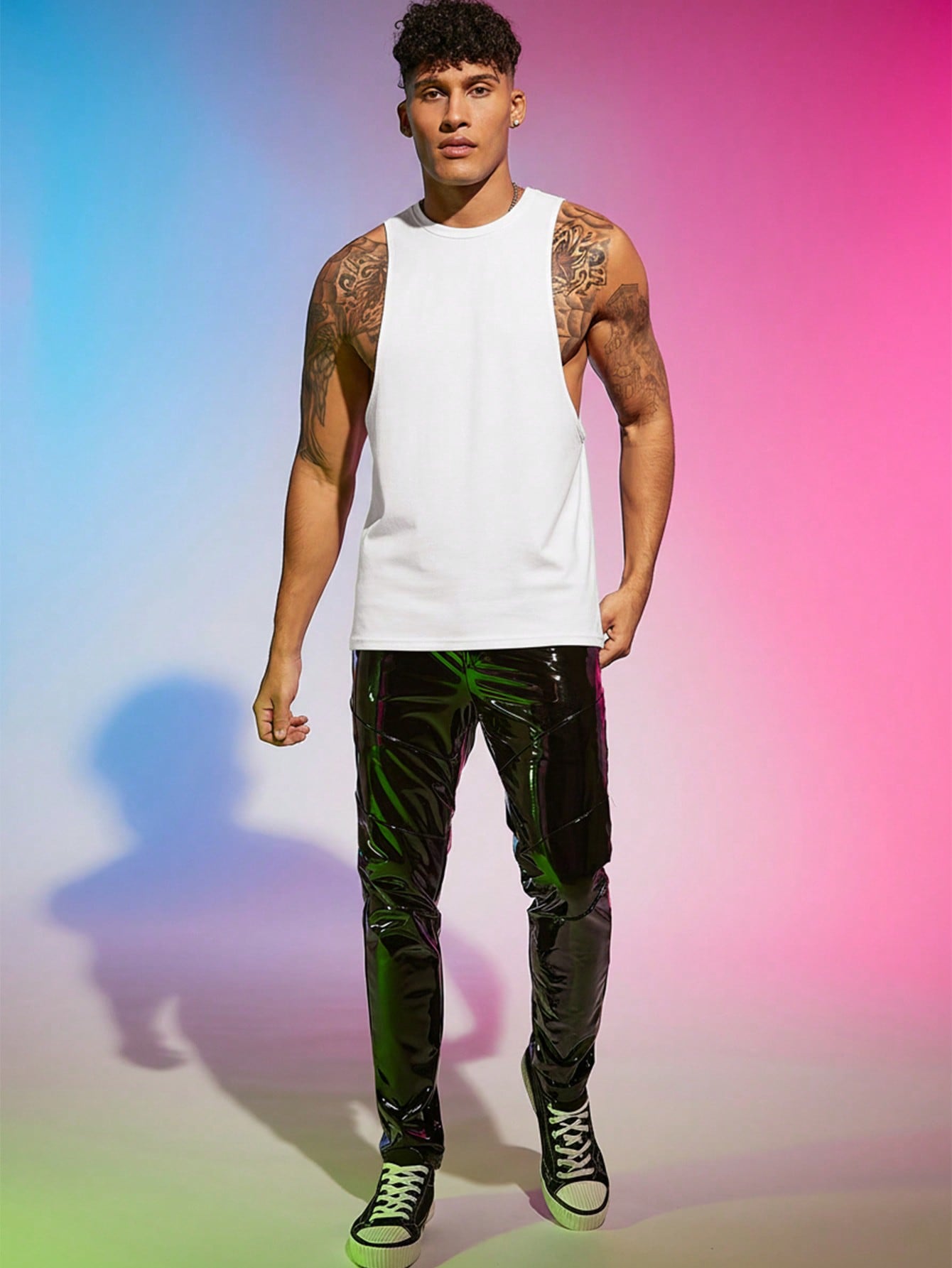 Men Solid Sleeveless Plain Tank Top