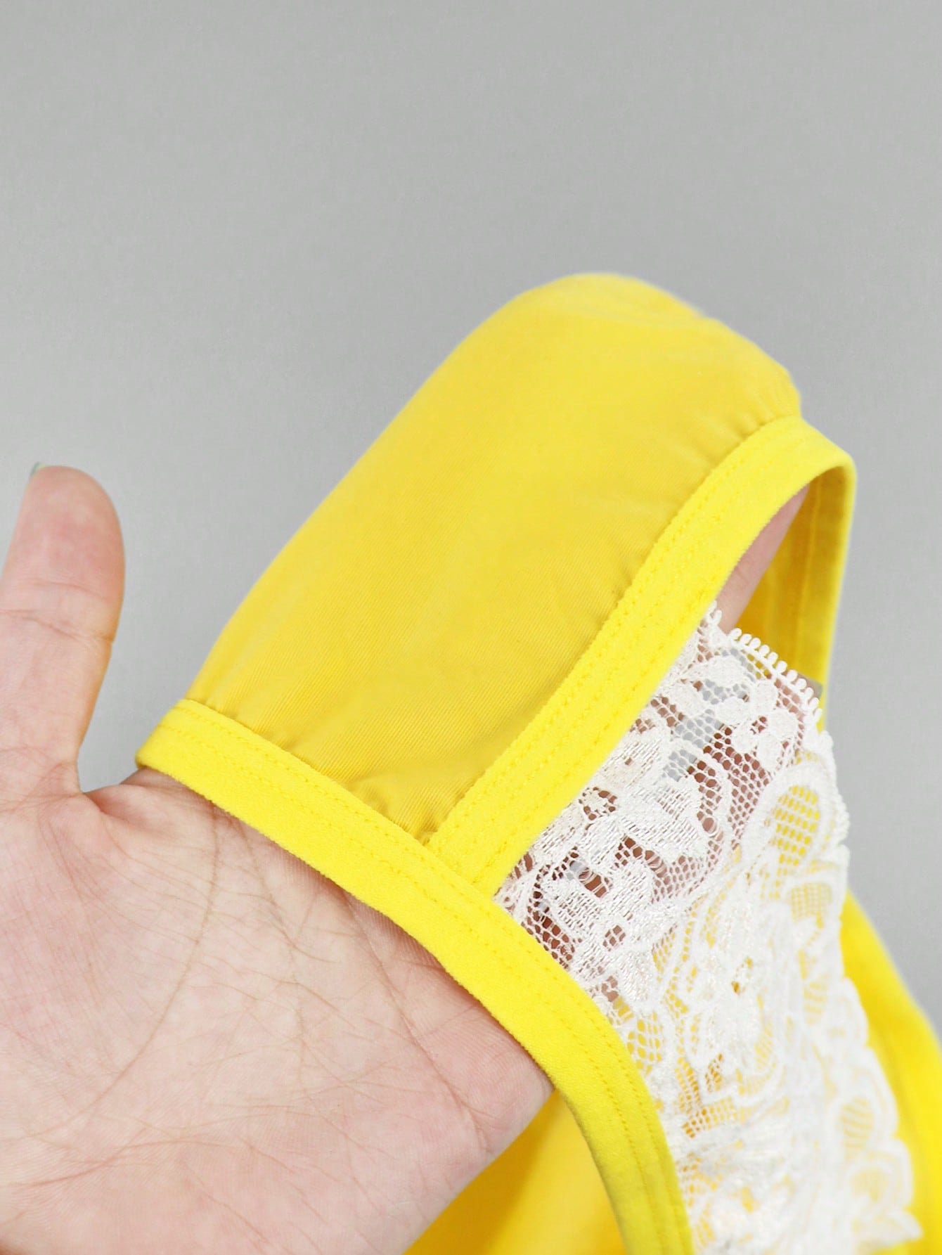 Men's Yellow Casual Shorts With Soft Breathable Stretch Fabric