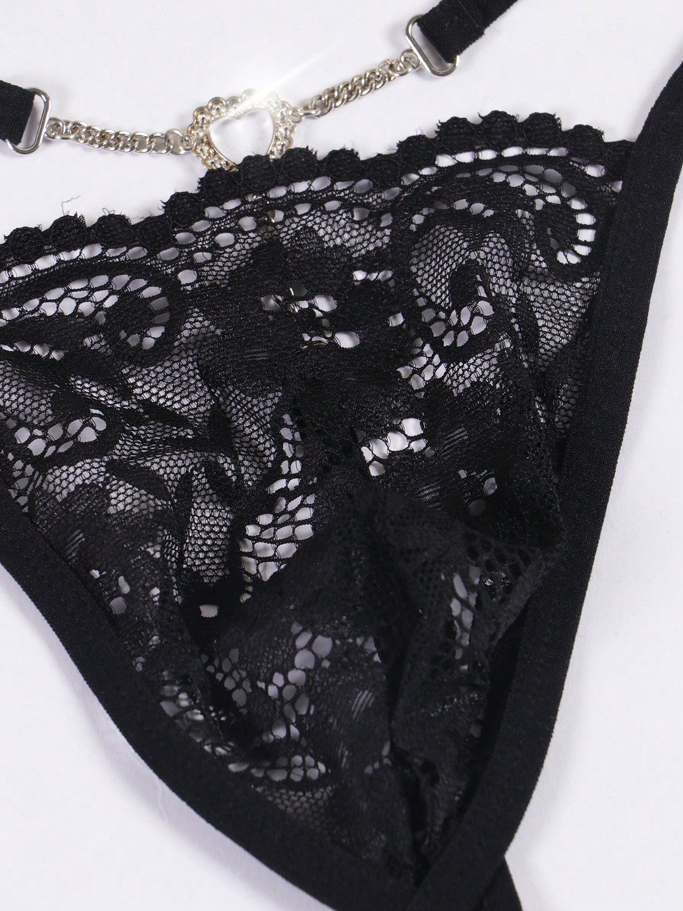 Men’s Lightweight Shorts In Black With Chain Accent Detail