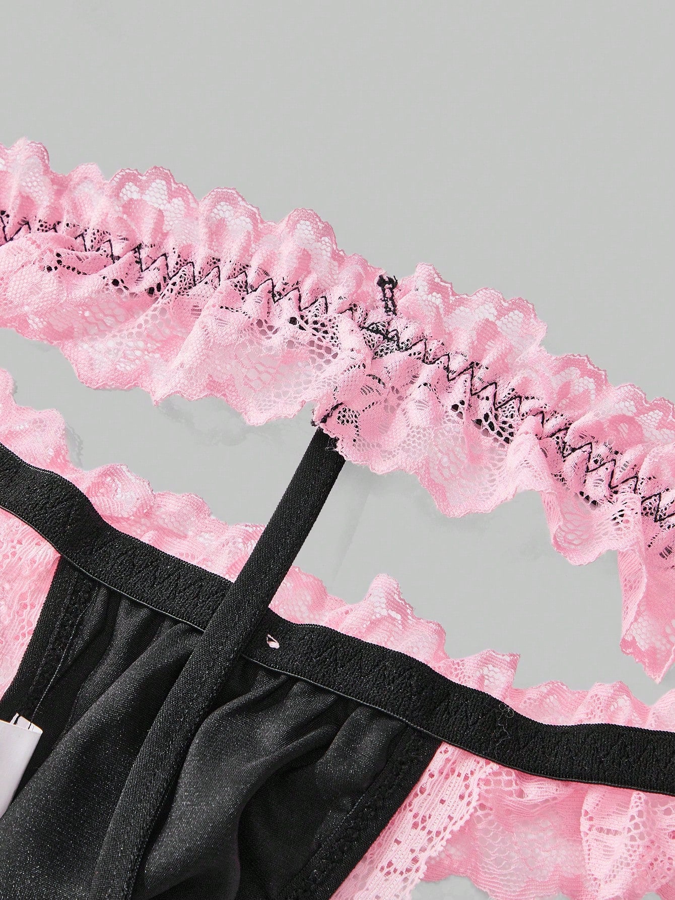 Men’s Casual Outfit With Pink Bow Detail Simple Design