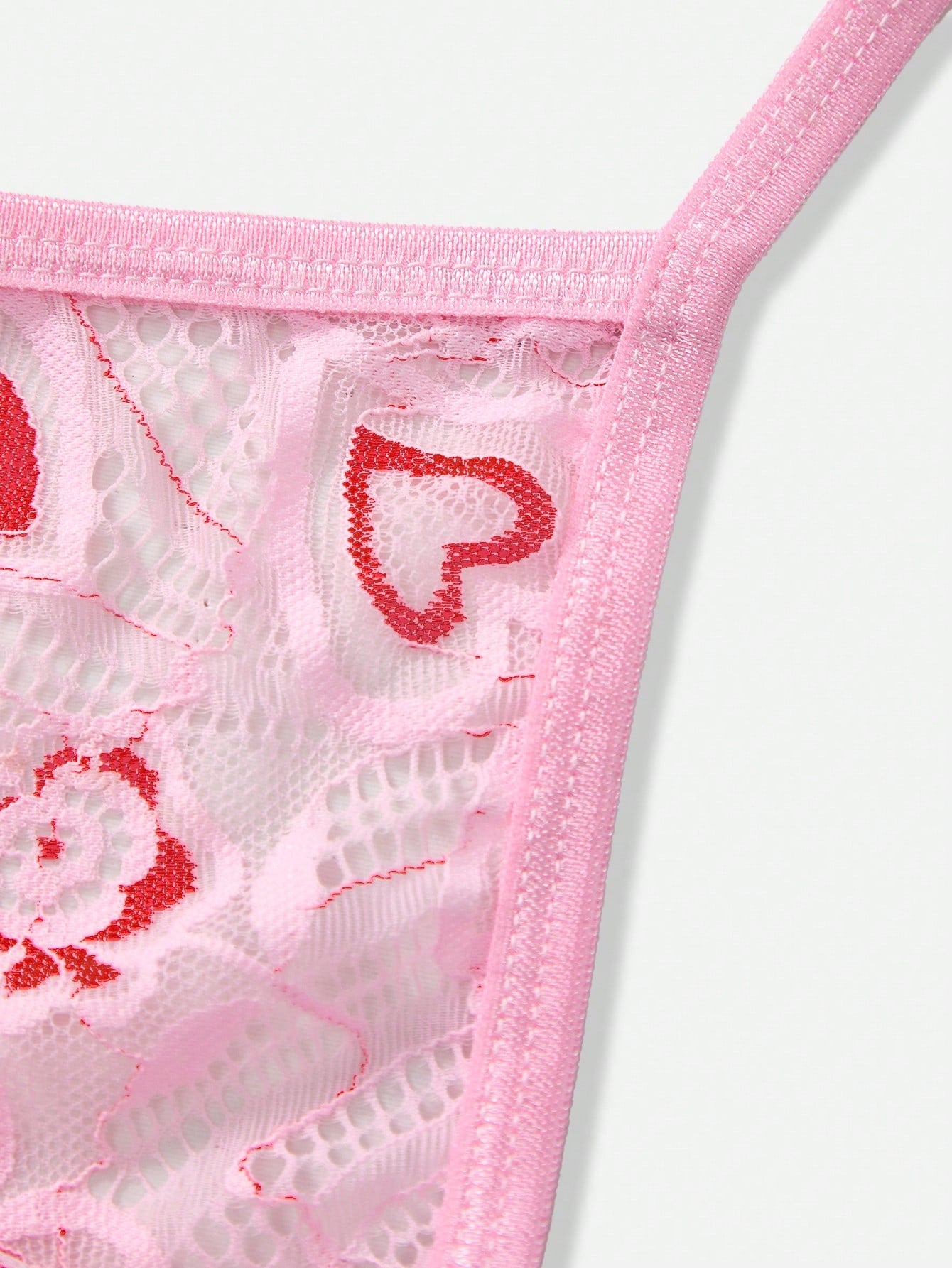 Men’s Casual Shorts With Heart And Floral Print Lace Detail
