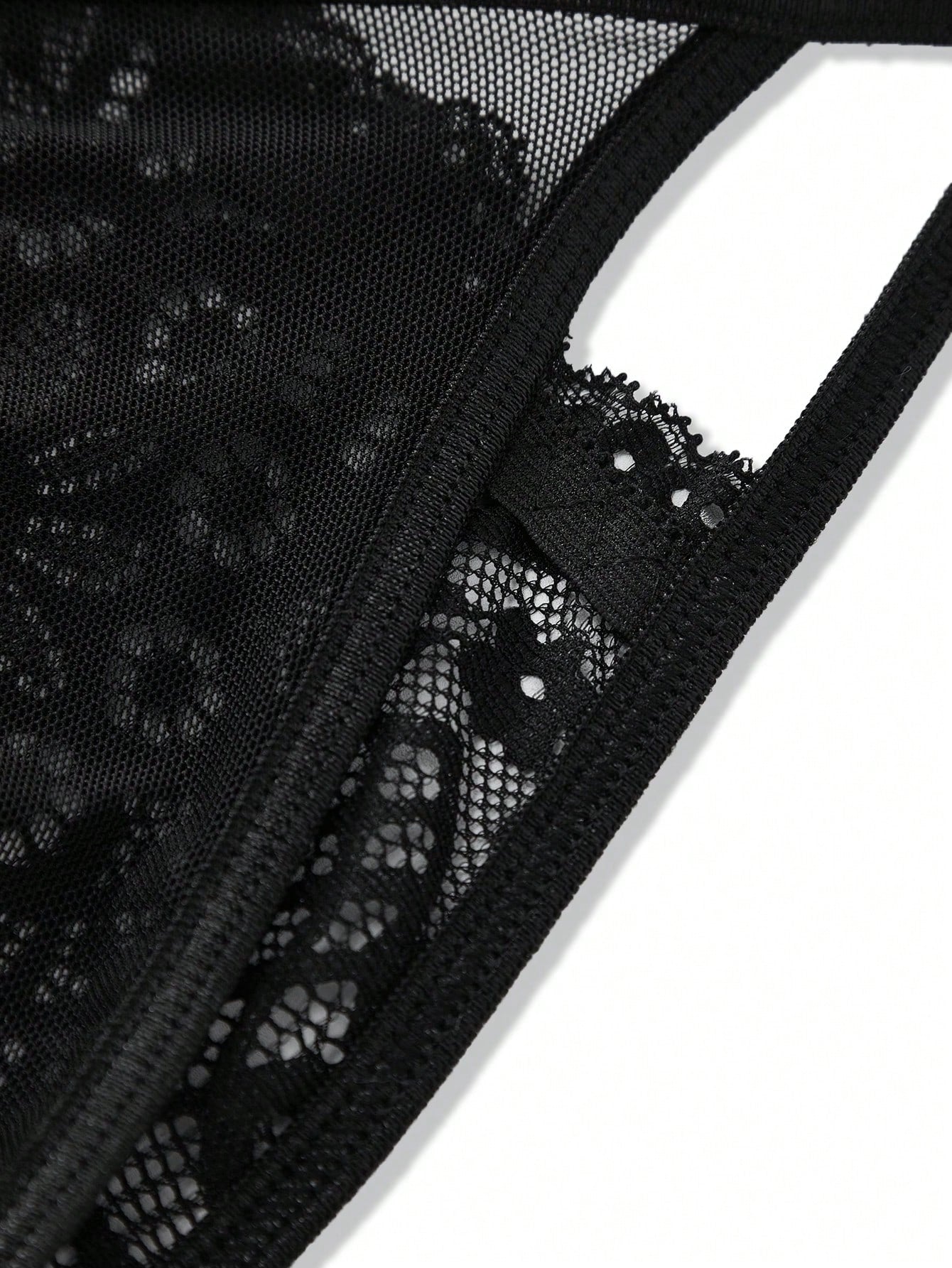 Men’s Casual Shorts With Lace Texture And Mesh Detail