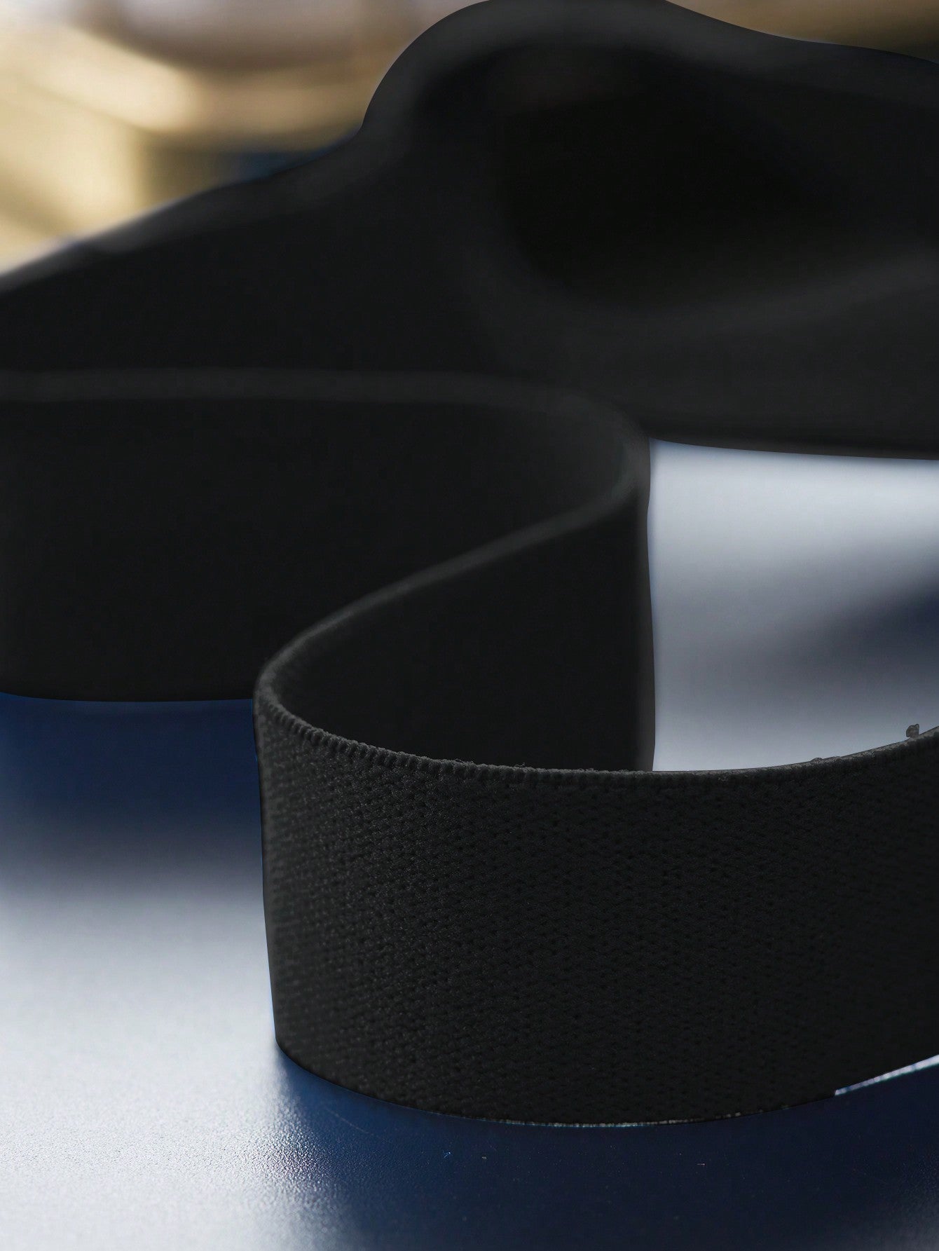 Men’s Casual Shorts With Ring Accent And Strap Detail