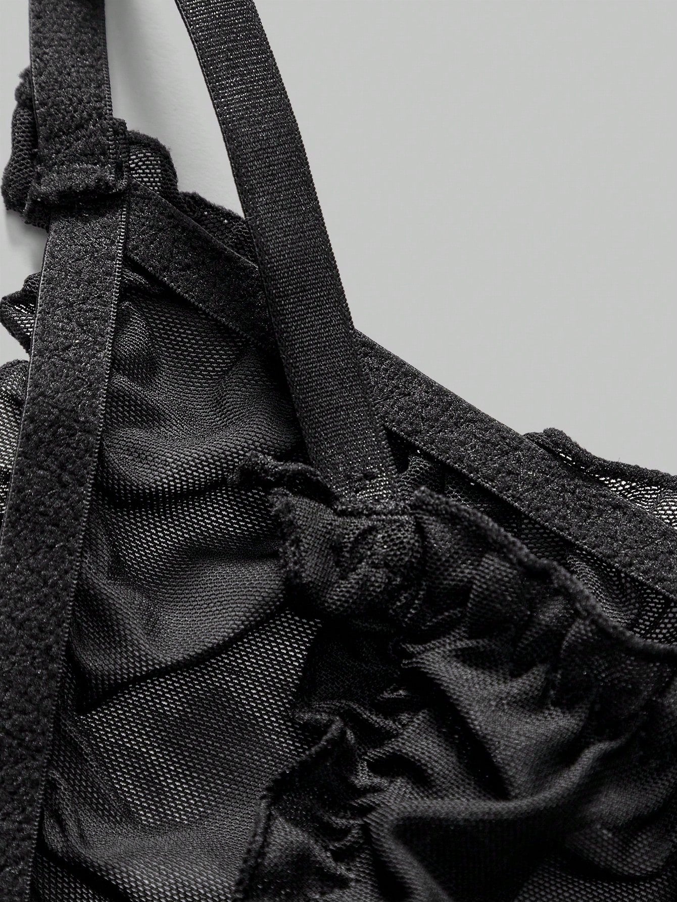 Men’s Lightweight Mesh Shorts With Cutout Detail Mid Waist