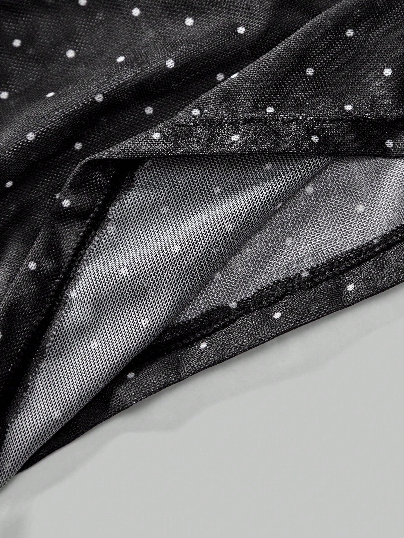 Men's Glitter Style Casual T Shirt With Soft Breathable Fabric