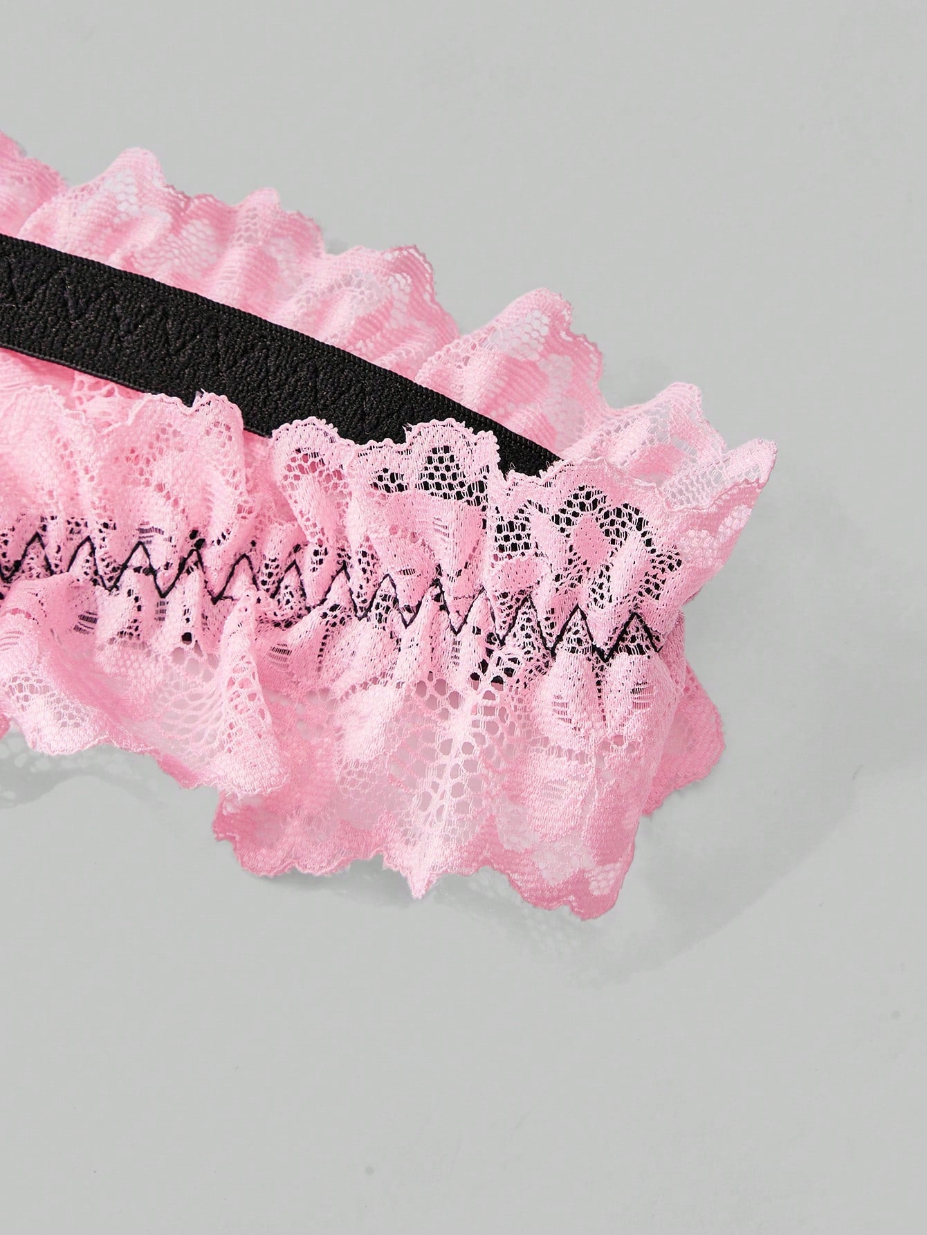 Men’s Casual Outfit With Pink Bow Detail Simple Design