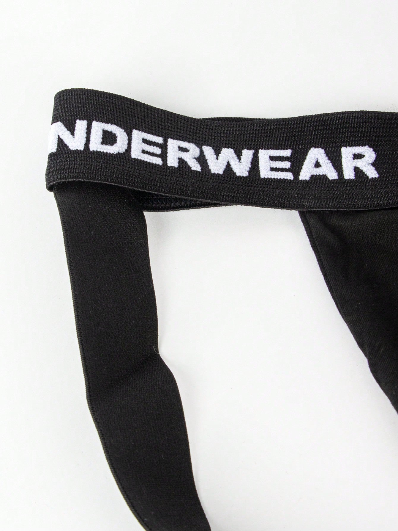 Men’s Lightweight Shorts With Letter Print Waist Detail