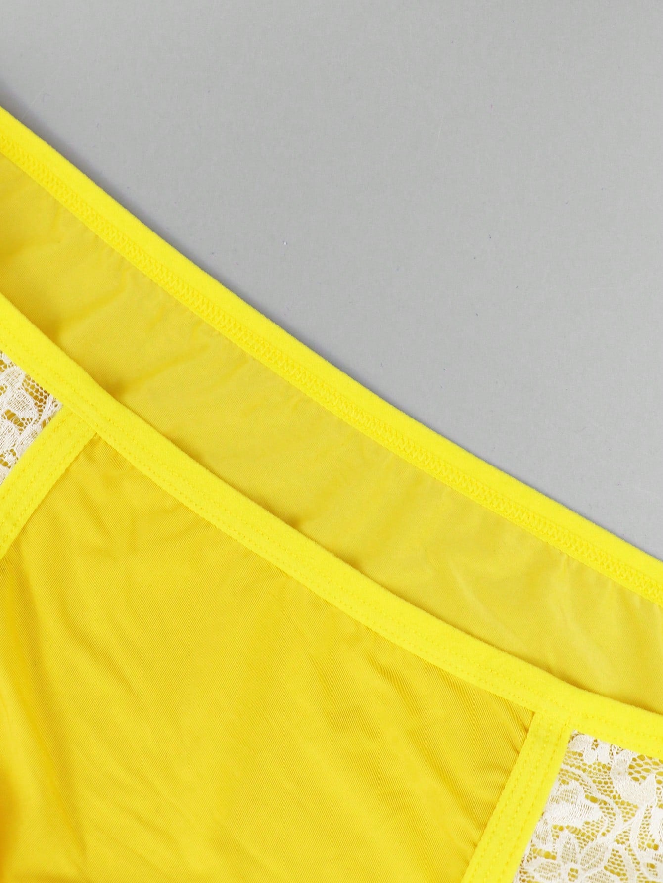 Men's Yellow Casual Shorts With Soft Breathable Stretch Fabric