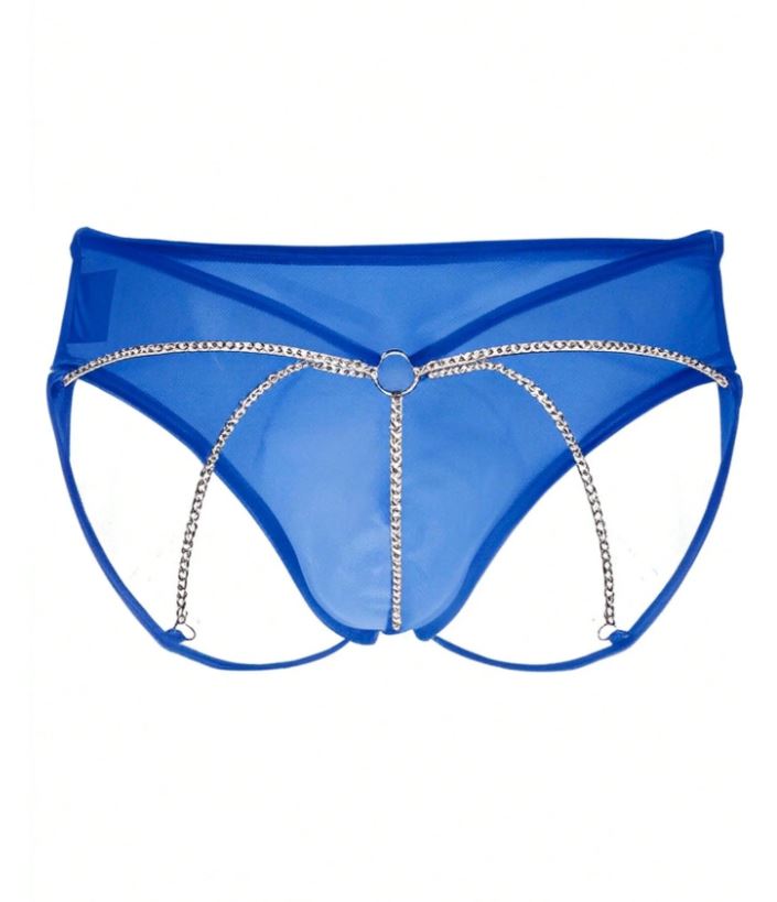 Men’s Casual Shorts With Chain Accent And Minimal Design